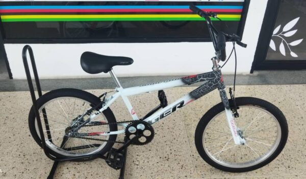 BICICLETA MTB RIN 20″ NIÑO PARA CROSS - Image 3